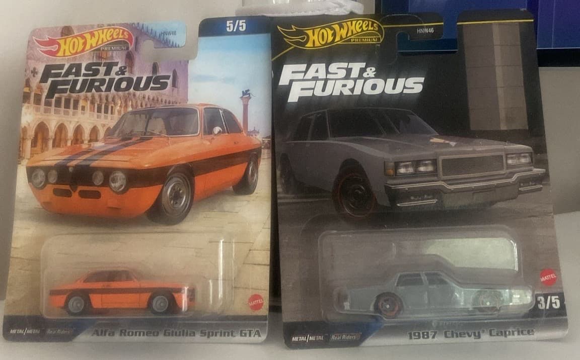Hot Wheels FF Lot - Alfa Romeo - Chevy - Model Pazarım Koleksiyon Ürünü
